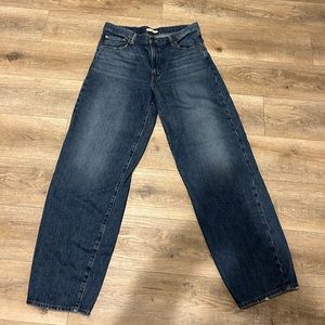 Levi’s Baggy Dad Jean